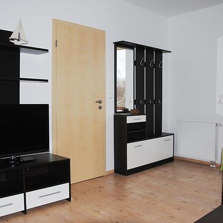 Appartementanlage-Ferienwohnungen Weisse Moewe Sassnitz Esterno foto