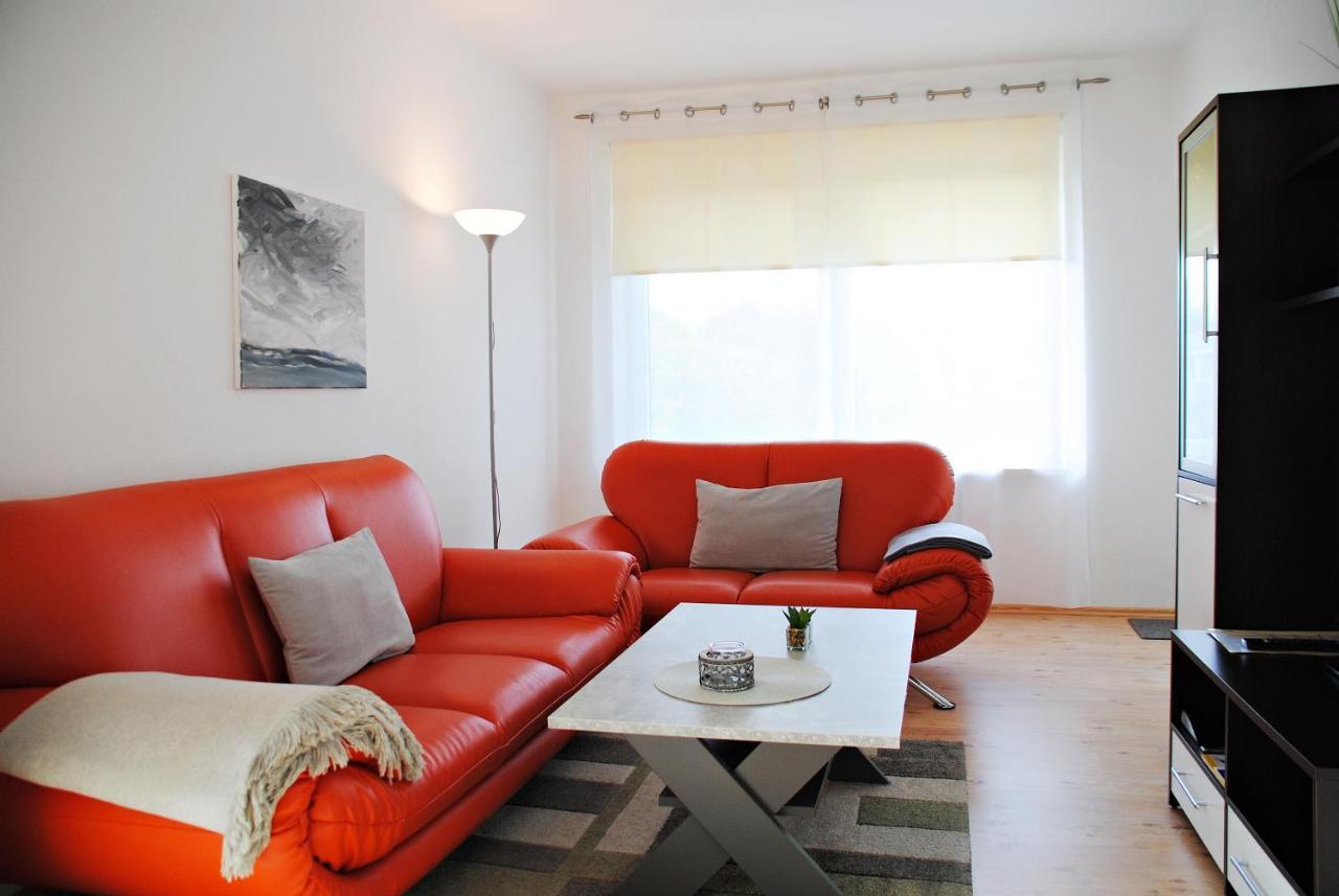 Appartementanlage-Ferienwohnungen Weisse Moewe Sassnitz Esterno foto
