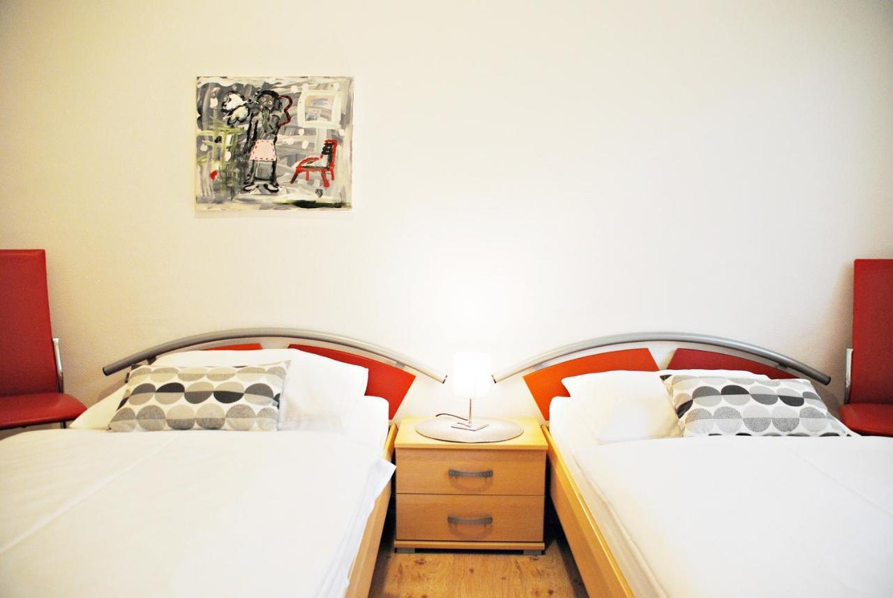 Appartementanlage-Ferienwohnungen Weisse Moewe Sassnitz Esterno foto