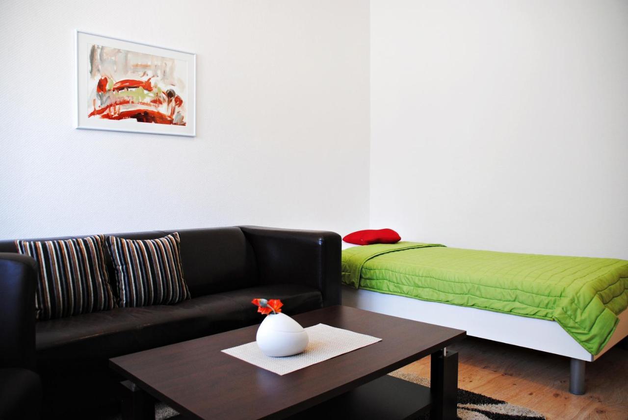 Appartementanlage-Ferienwohnungen Weisse Moewe Sassnitz Esterno foto