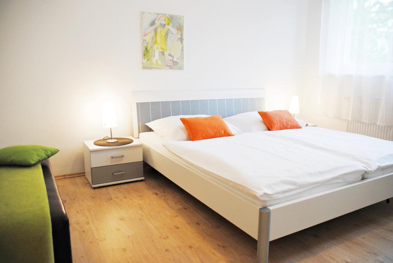 Appartementanlage-Ferienwohnungen Weisse Moewe Sassnitz Esterno foto