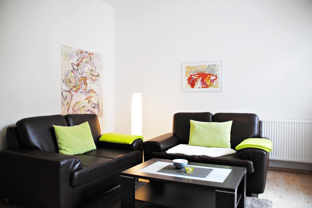 Appartementanlage-Ferienwohnungen Weisse Moewe Sassnitz Esterno foto