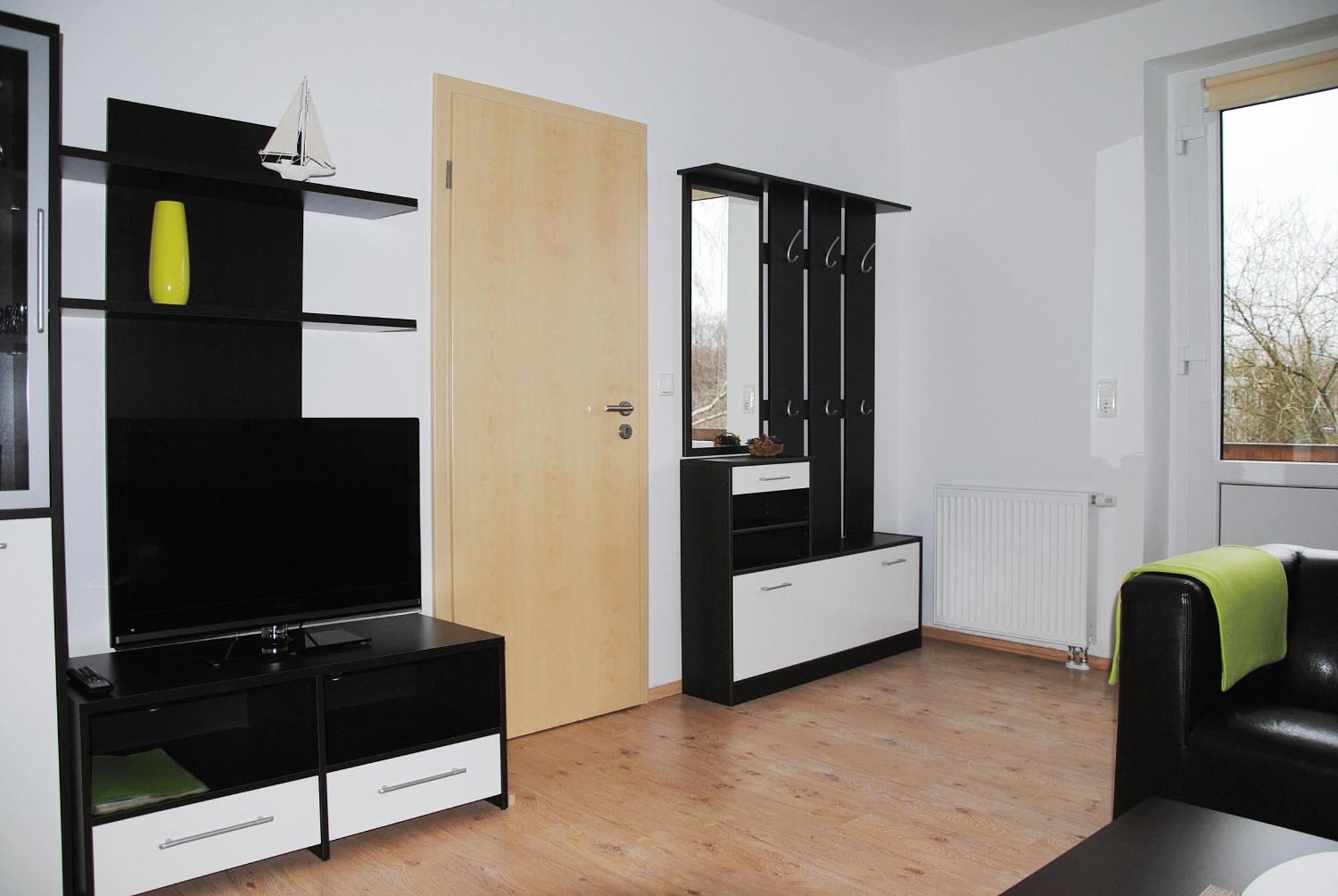 Appartementanlage-Ferienwohnungen Weisse Moewe Sassnitz Esterno foto